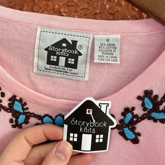 Storybook Knits Artisan Tank Top Sweater Vest Size Small Embroidered Pink Blue - Picture 4 of 4